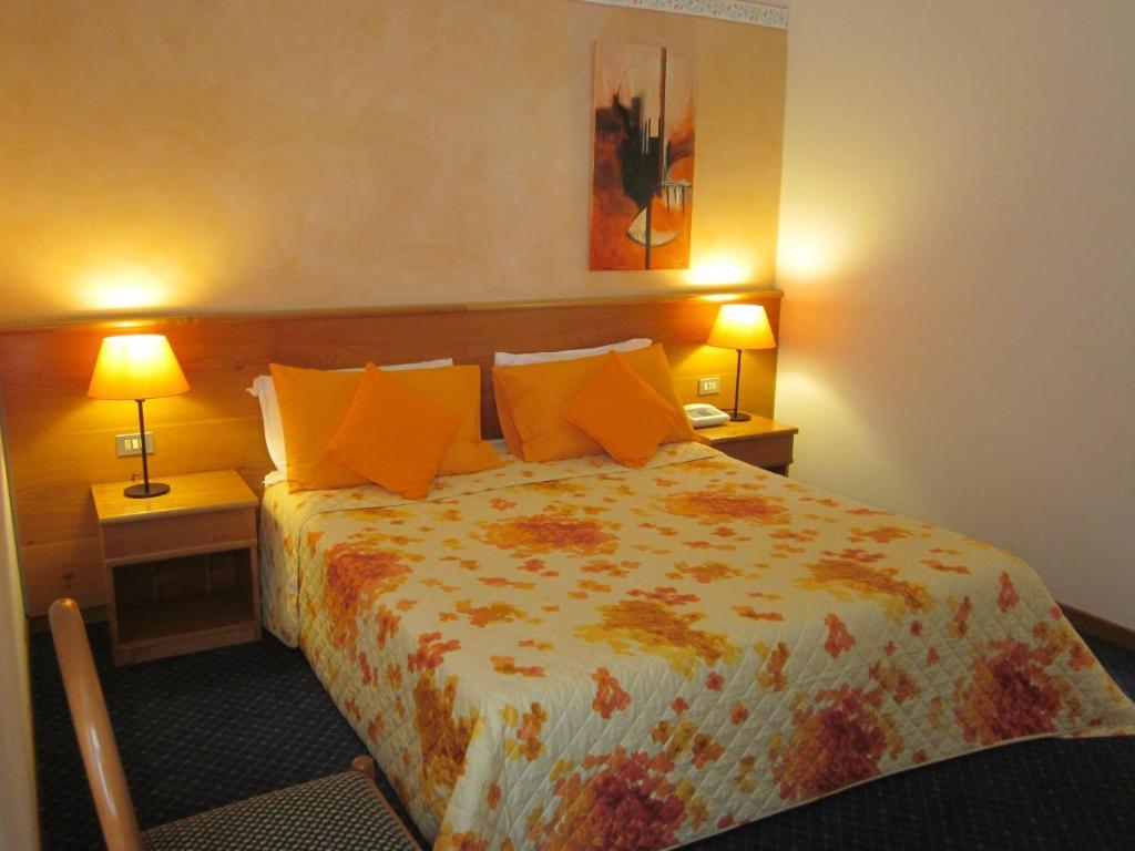 טורי דל בנקו Hotel Marina חדר תמונה